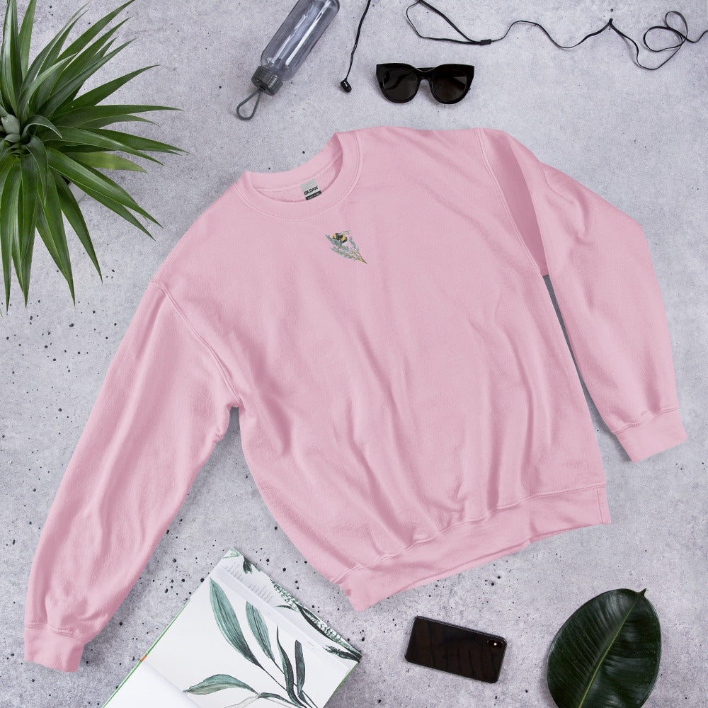 Bumble Bee on Lavender Sweater | Bee Jumper